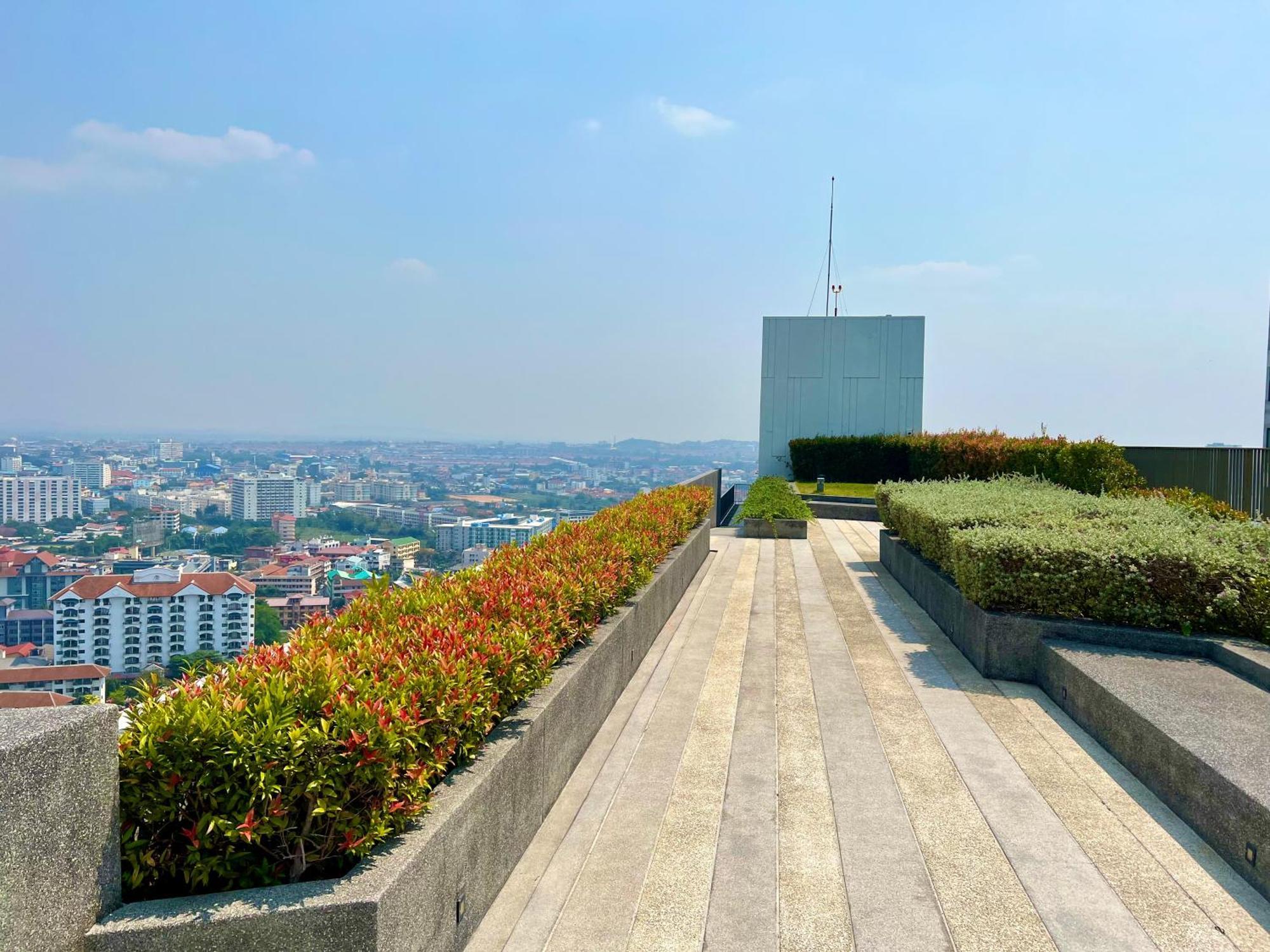 Sea View Pattaya Beach @The Base Central פאטאיה מראה חיצוני תמונה